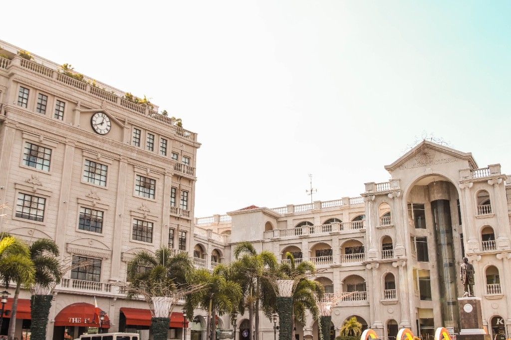Plaza Mayor and Galeria Victoria in Balanga City, Bataan